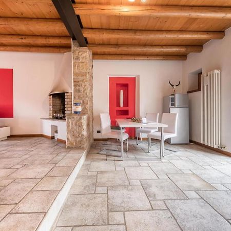 Casa Rustico Villa กอสเตร์มาโน ภายนอก รูปภาพ