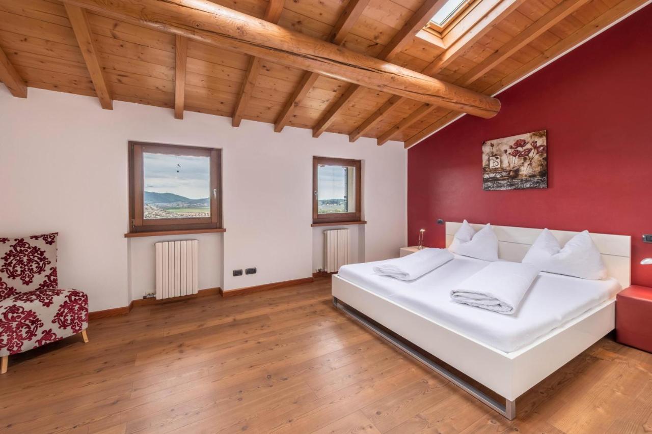 Casa Rustico Villa กอสเตร์มาโน ภายนอก รูปภาพ