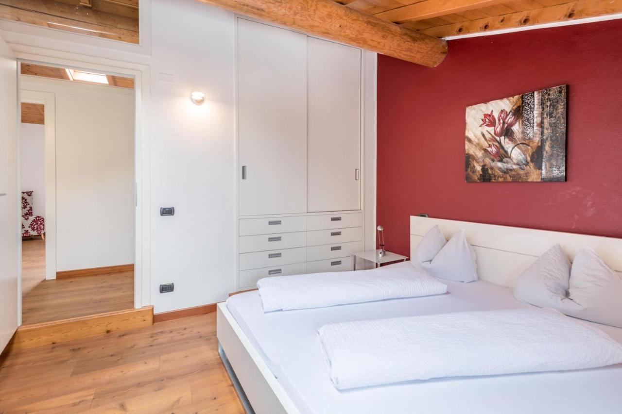 Casa Rustico Villa กอสเตร์มาโน ภายนอก รูปภาพ